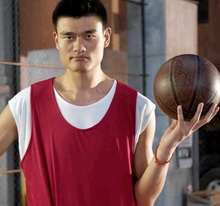 Yao Ming --A Magnificent Basketball Player